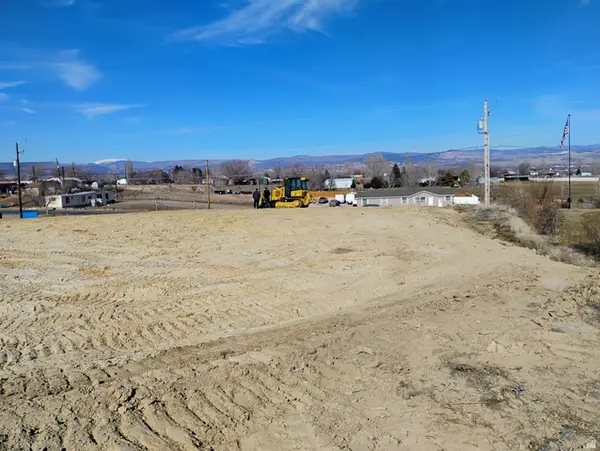 80 E 4500 S, Vernal, UT 84078