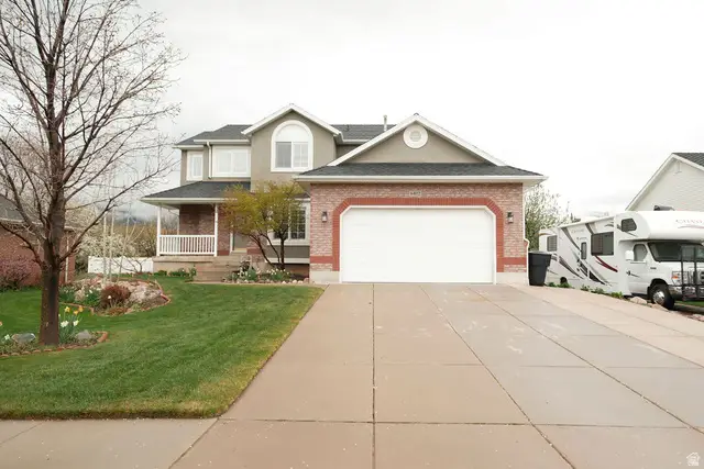 6402 S Raymond Dr, South Weber, UT 84405 - #2