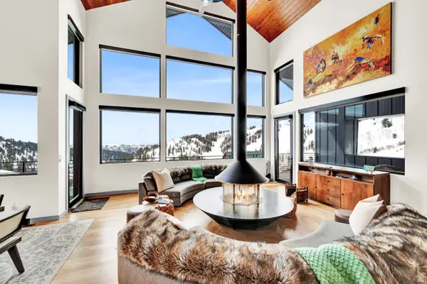 6762 E Aspen Rd N, Eden, UT 84310