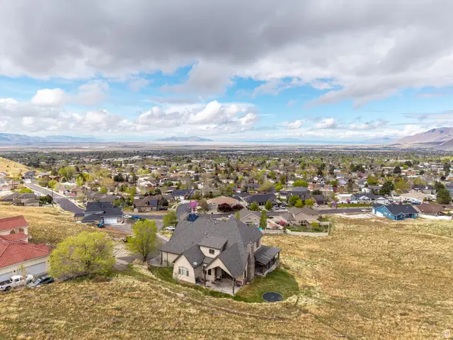 414 Meadows Dr, Tooele, UT 84074 - #2