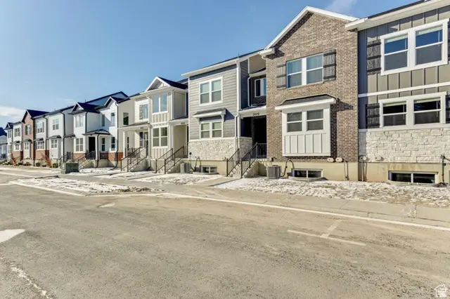 2019 N 3930 W, Lehi, UT 84043 - #2