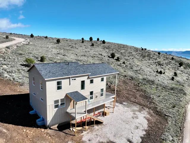 1509 W Cedar Ridge Dr, Garden City, UT 84028 - #3