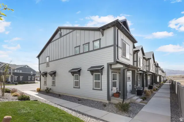 4423 E Longleaf Ln, Eagle Mountain, UT 84005 - #2