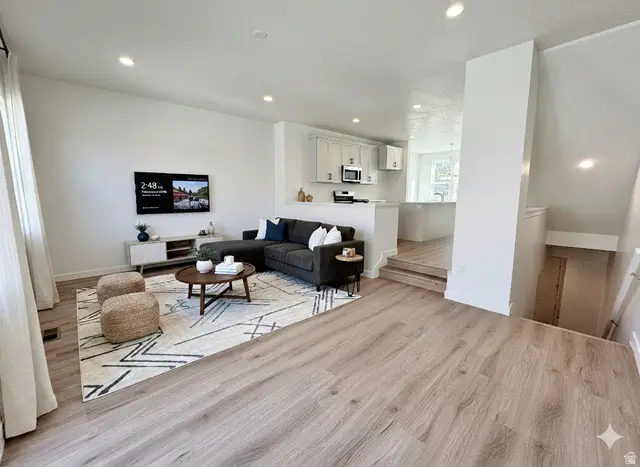 1650 N Main St, Layton, UT 84041 - #2