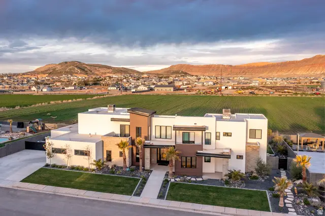 3287 S Stamsund Ln, Washington, UT 84780 - #3