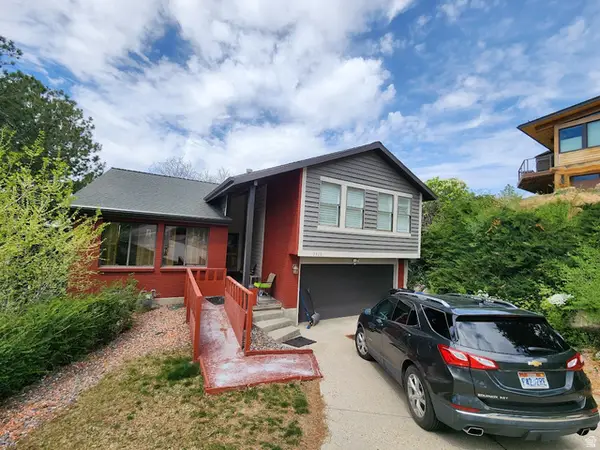 3322 S Monte Verde Dr, Salt Lake City, UT 84109