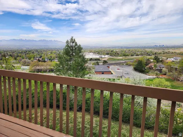 3322 S Monte Verde Dr, Salt Lake City, UT 84109 - #2