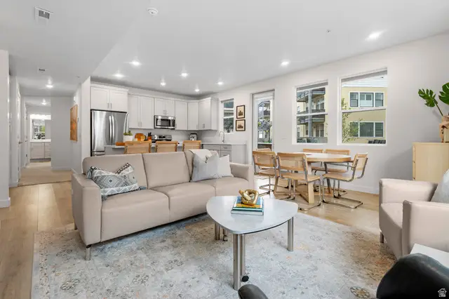 8355 S Sky Mirror Ln W #M102, Midvale, UT 84047 - #3