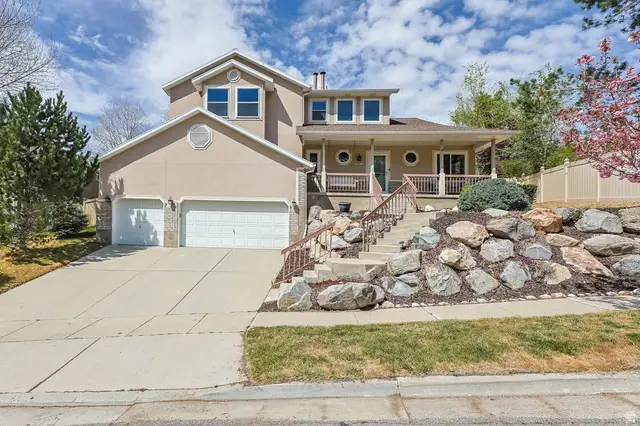 11406 S Gracey Ln E, Sandy, UT 84092 - #1