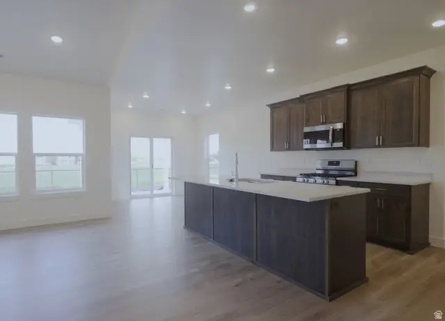 828 W 70 N #87, Hyrum, UT 84319 - #3
