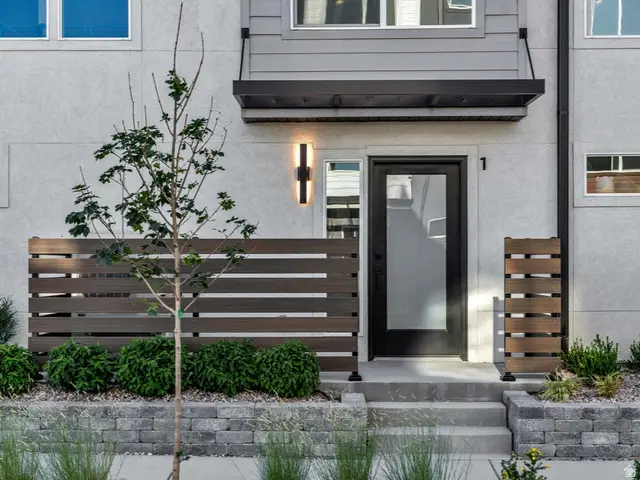 4483 S 500 E #4, Millcreek, UT 84107 - #2