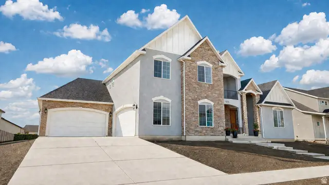 1073 N Titan Dr, Lehi, UT 84043 - #2