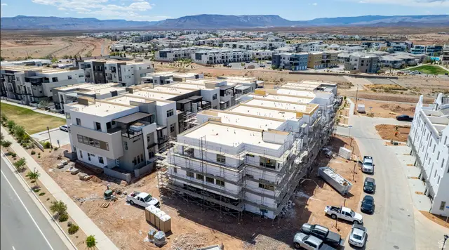709 W Vista Sur Ln #129, Saint George, UT 84790 - #2