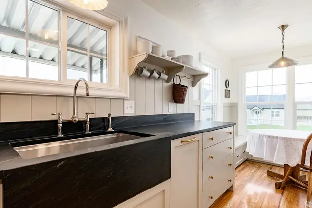 220 E 1200 S, Bountiful, UT 84010 - #3