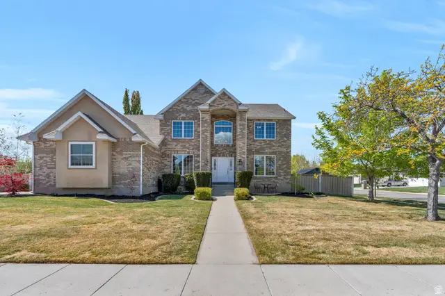 9842 S 3265 W, South Jordan, UT 84095 - #1