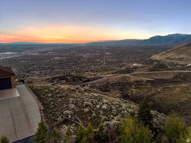 1293 E Fawn Pointe Ct S #29, Draper, UT 84020 - #1