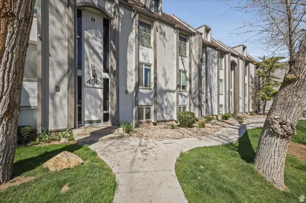 456 E Creekside Cir #C, Murray, UT 84107