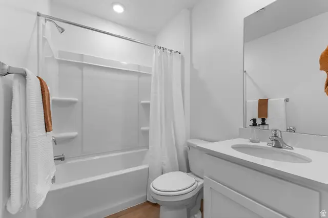 278 E 1275 N #102, Harrisville, UT 84404 - #3