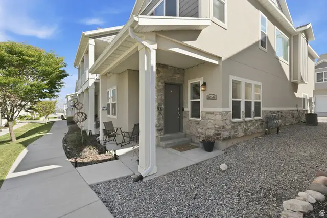 5658 W Island Ridge Dr, West Valley City, UT 84118 - #2
