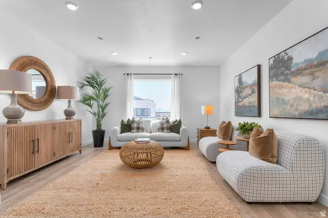 284 E 1275 N #104, Harrisville, UT 84404 - #1