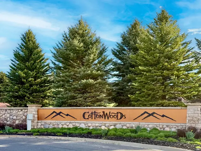 5830 N Belmont Dr., Mountain Green, UT 84050 - #2