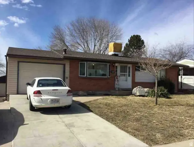 5249 S 2500 W, Roy, UT 84067 - #1