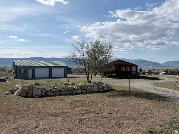 220 S 600 E, Spring City, UT 84662