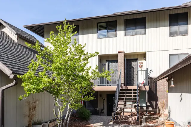 4676 S Woodduck Ln E, Millcreek, UT 84117 - #1