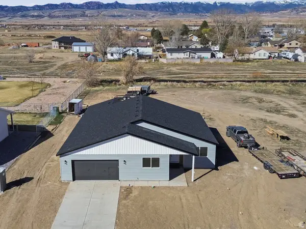 372 S Maple Dr, Salina, UT 84654