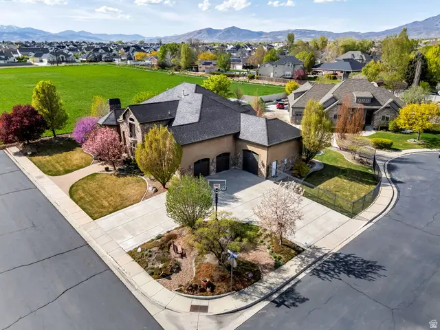 1258 W 2850 N, Pleasant Grove, UT 84062 - #3