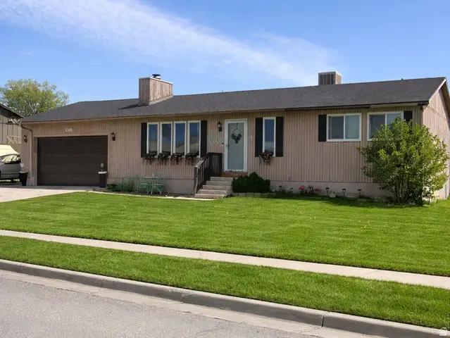 330 N Pinewood Cir, Price, UT 84501 - #1
