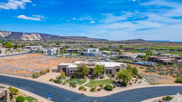 4976 N Mesquite Dr, Saint George, UT 84770 - #1