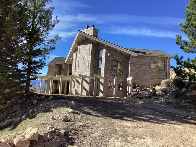 9 Red Cliff Cir #17, Manila, UT 84046 - #3