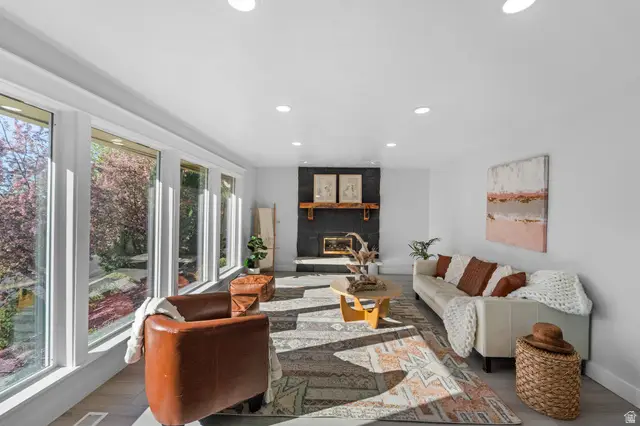 1406 Swinton Ln, Farmington, UT 84025 - #1