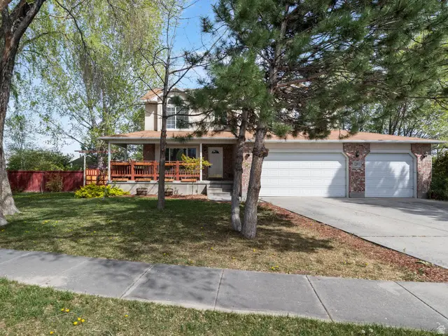 12093 S Kings Way, Riverton, UT 84065 - #2