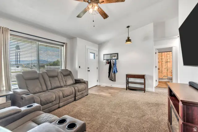 256 Worthington St, Grantsville, UT 84029 - #3