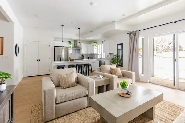 5846 N Jeeder Dr, Mountain Green, UT 84050