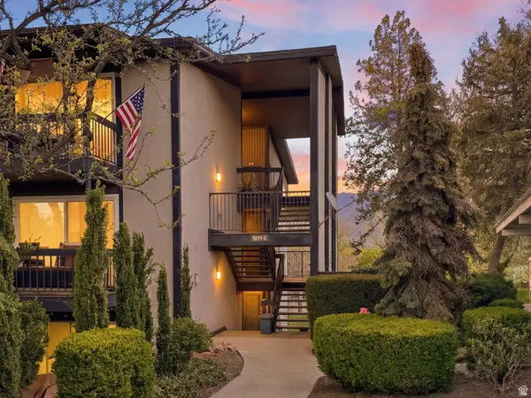 5019 S Beaverbrook Ln #230, Murray, UT 84117