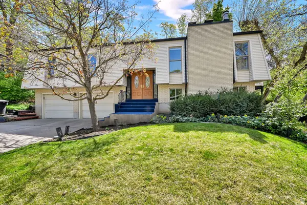 1488 E Shady Lane Way S, Fruit Heights, UT 84037