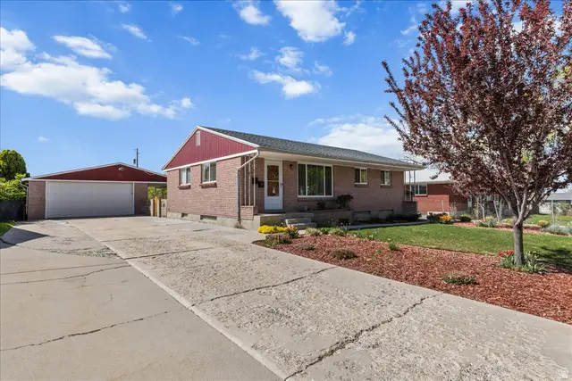 187 N Pinehurst Ave, Tooele, UT 84074 - #3
