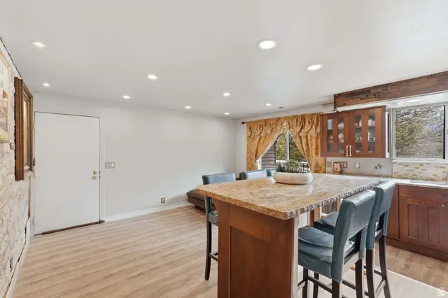 4646 S Quail Park Dr E #C, Millcreek, UT 84117 - #3