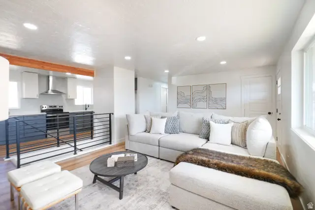 2466 W 5075 S, Roy, UT 84067 - #2