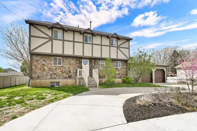 2195 W 800 N, West Point, UT 84015 - #2