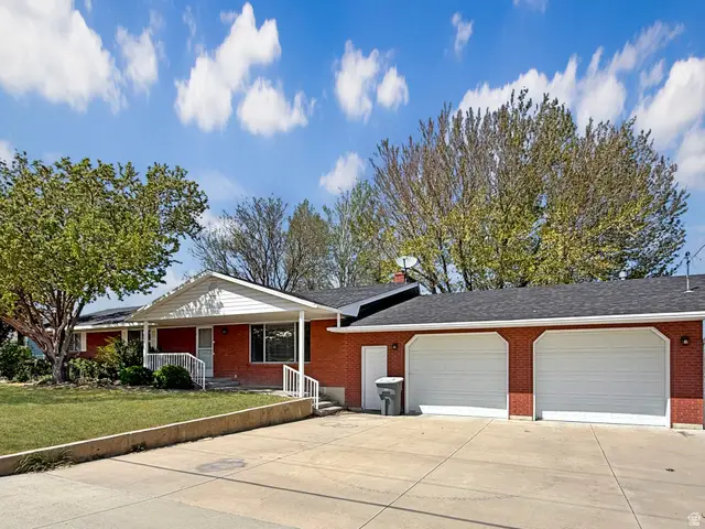 330 W Center, Orangeville, UT 84537 - #2