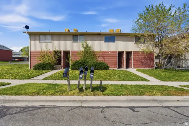 4526 S Dean Dr W, West Valley City, UT 84120 - #1