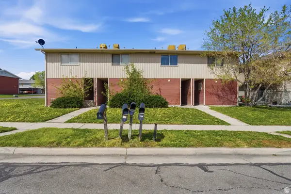 4526 S Dean Dr W, West Valley City, UT 84120