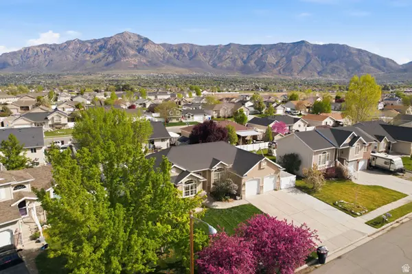 336 W 1775 N, North Ogden, UT 84414