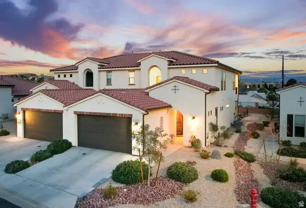 812 N Via Modelo Cir W, Washington, UT 84780