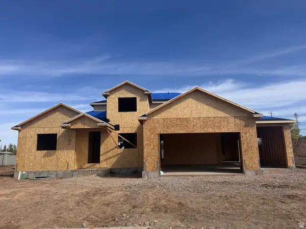 3246 W 850 N #114, Layton, UT 84041