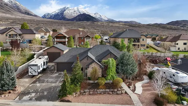 858 E 600 S, Santaquin, UT 84655 - #2